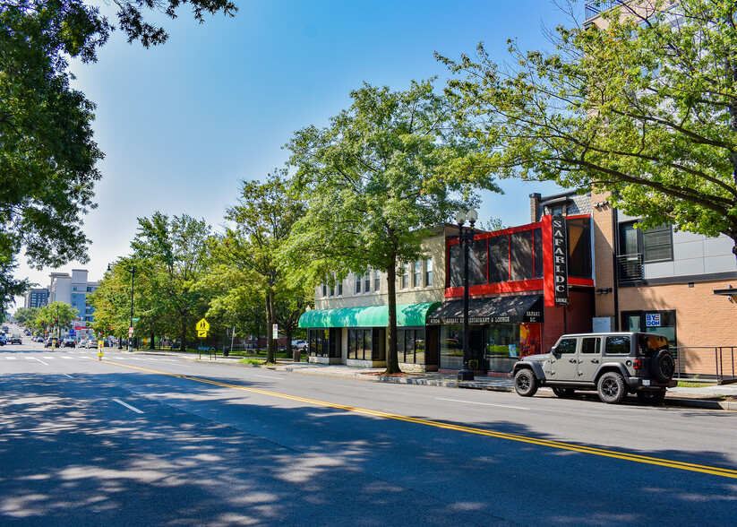 4306 Georgia Ave NW, Washington, DC for lease - Building Photo - Image 2 of 10