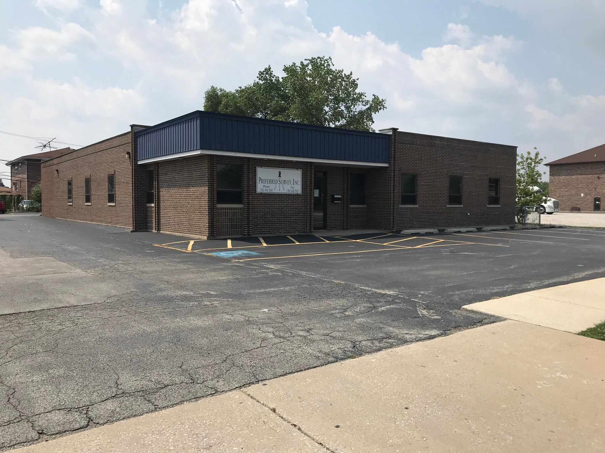 7845 W 79th St, Bridgeview, IL for sale Primary Photo- Image 1 of 2