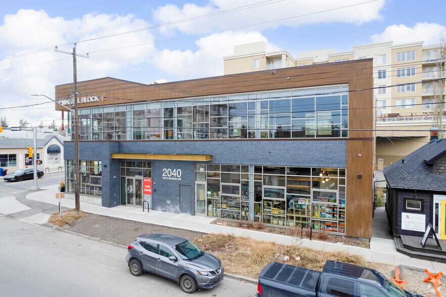 2040 34th Ave SW, Calgary, AB for sale - Building Photo - Image 1 of 1