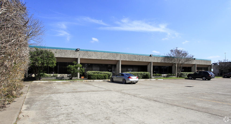 9434 Katy Fwy, Houston, TX for lease - Building Photo - Image 2 of 2