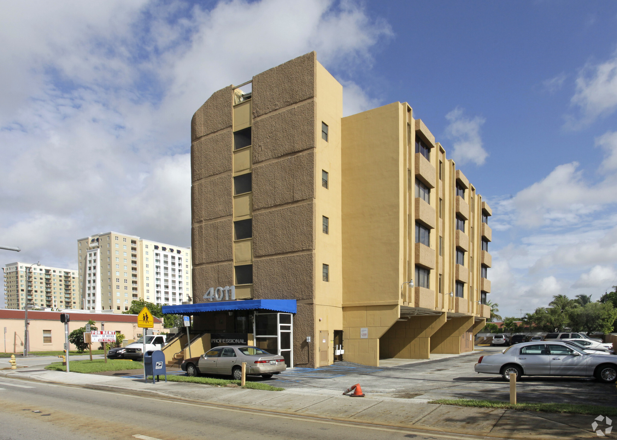 4011 W Flagler St, Miami, FL for sale Primary Photo- Image 1 of 13