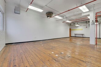 2020-2034 Leonard Ave, Columbus, OH for lease Building Photo- Image 2 of 3