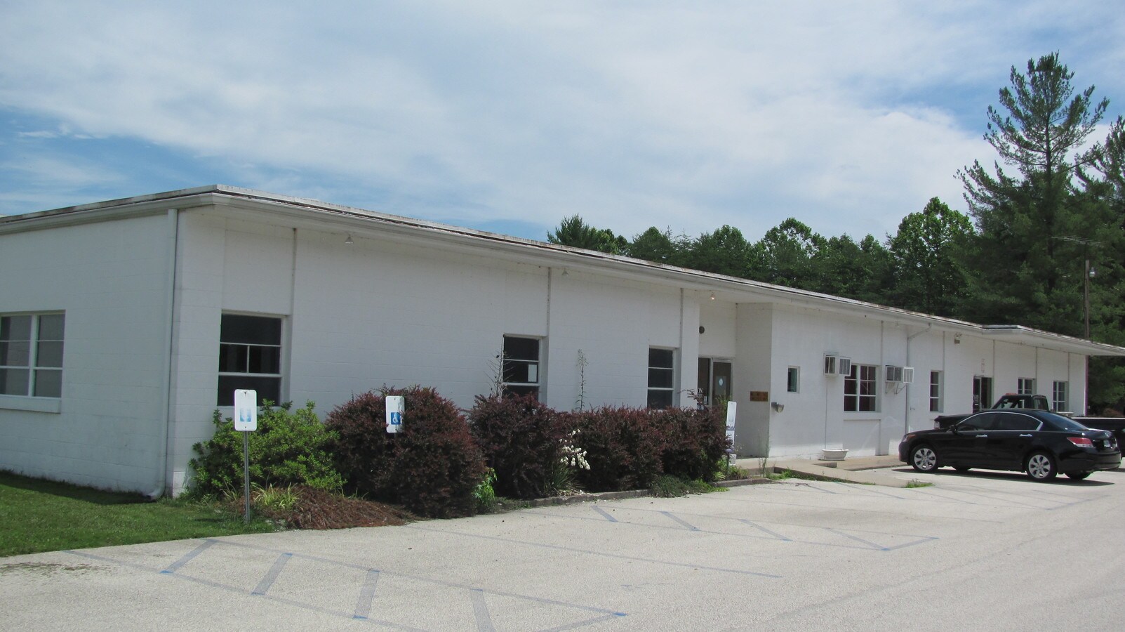 1080 Center St, Beattyville, KY 41311