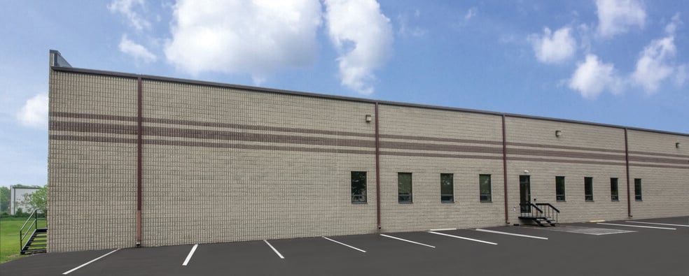 103 Park Dr, Montgomeryville, PA for lease - Building Photo - Image 2 of 6