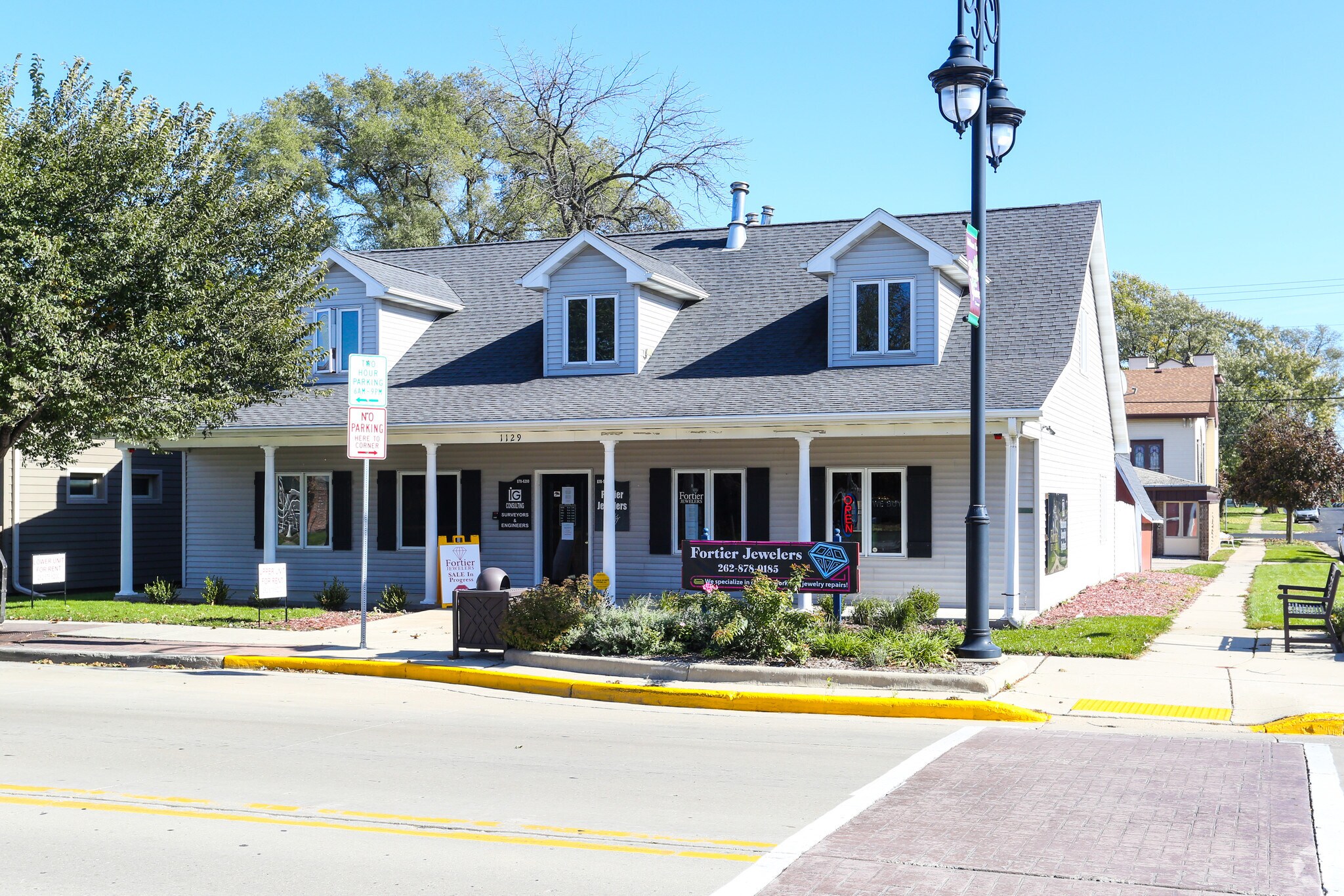 1129 Main St, Union Grove, WI for sale Primary Photo- Image 1 of 1