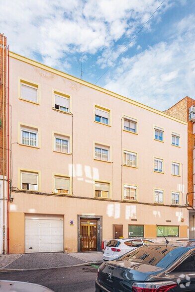 Calle del Arroyo de la Elipa, 4, Madrid, Madrid for sale - Building Photo - Image 2 of 2