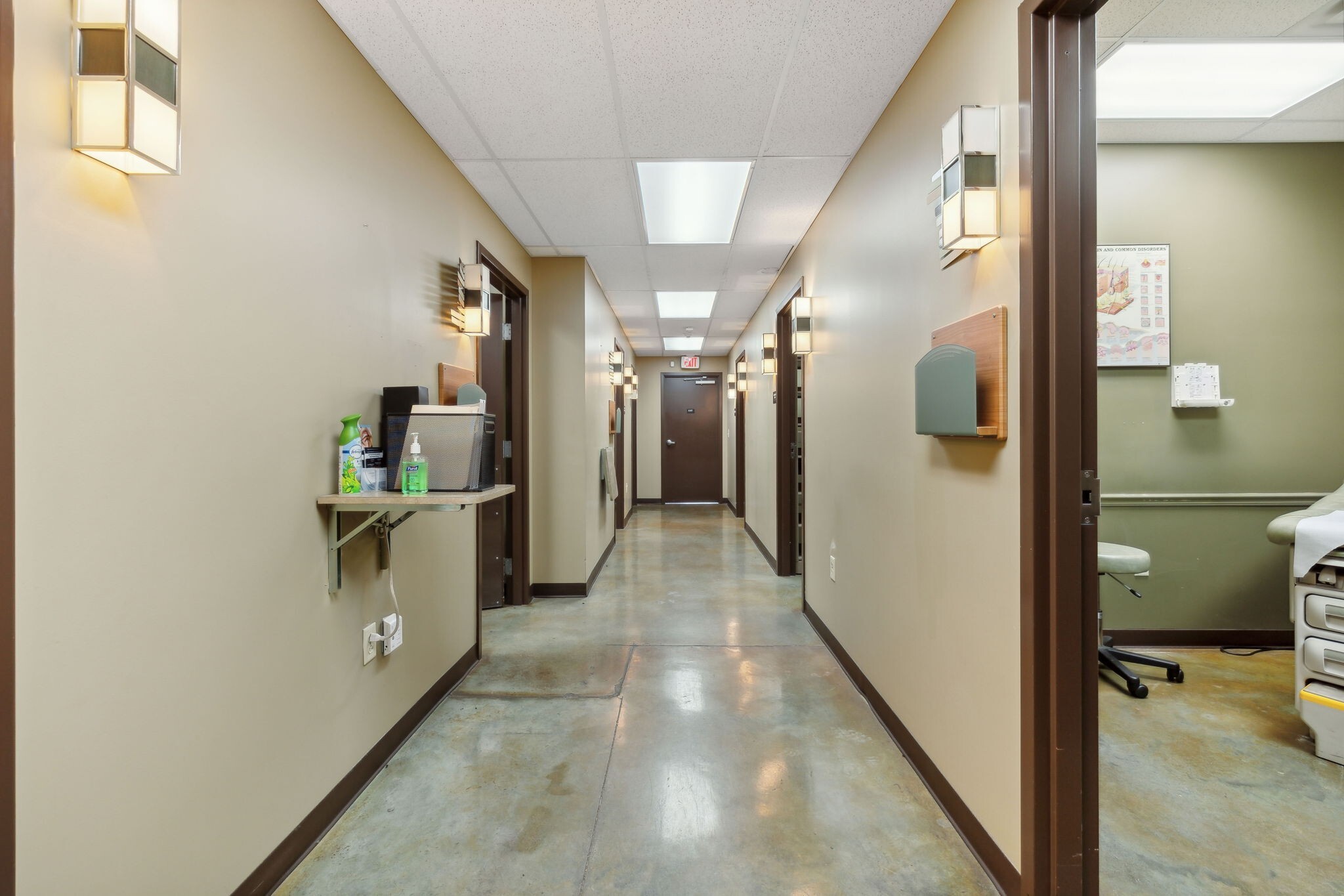 3040 Business Park Cir, Goodlettsville, TN for lease Interior Photo- Image 1 of 2