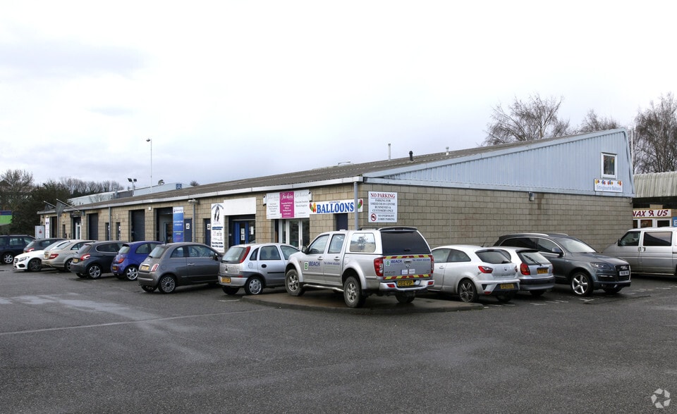 Castle Rd, Sittingbourne for lease - Primary Photo - Image 1 of 3