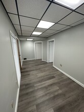 84 N High St, Dublin, OH for lease Interior Photo- Image 1 of 8