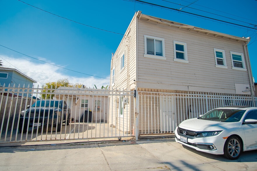 3753-3759 42nd St, San Diego, CA for sale - Building Photo - Image 3 of 17