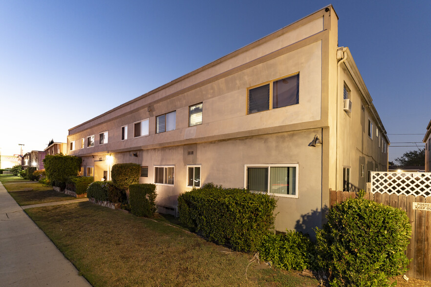 1623 Lomita Blvd, Harbor City, CA for sale - Building Photo - Image 2 of 8