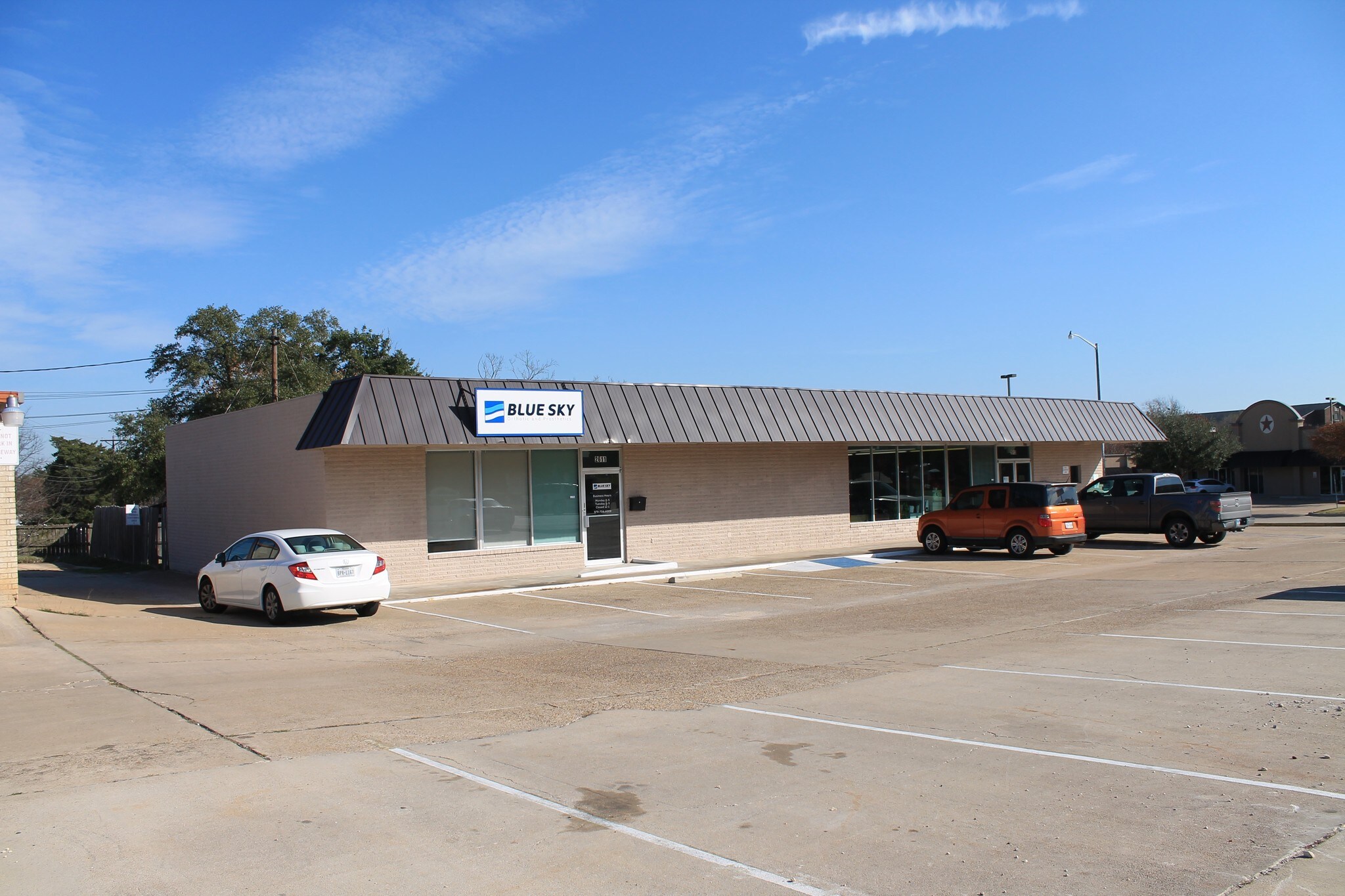 2611-2613 E 29th St, Bryan, TX for sale Primary Photo- Image 1 of 1