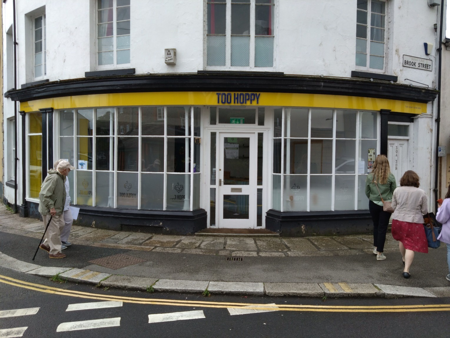 30 Brook St, Tavistock for sale Primary Photo- Image 1 of 1