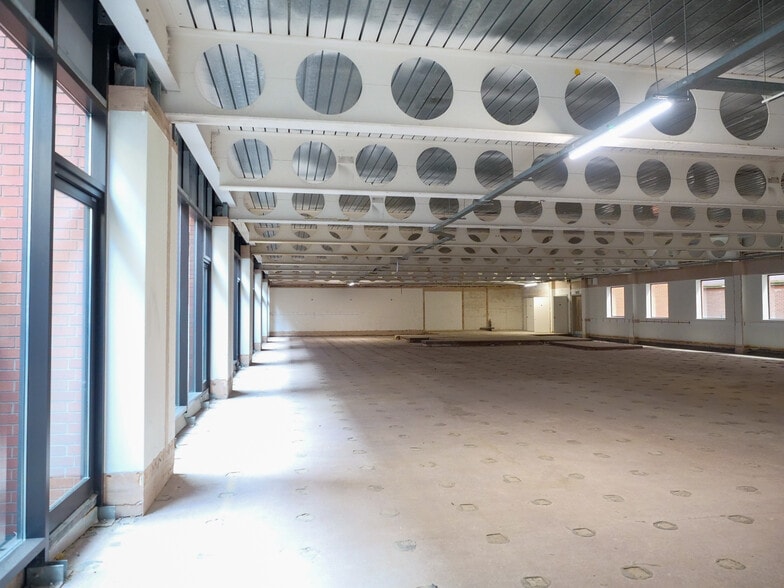 10 Livery St, Birmingham for lease - Building Photo - Image 2 of 41