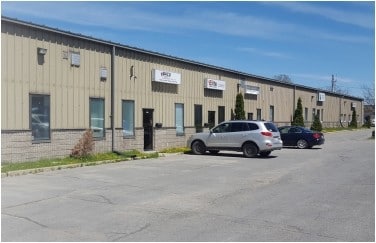 35 Terry Fox Dr, Kingston, ON for sale Primary Photo- Image 1 of 1