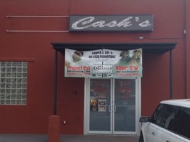 CASH'S MANSION NIGHT CLUB - Warehouse