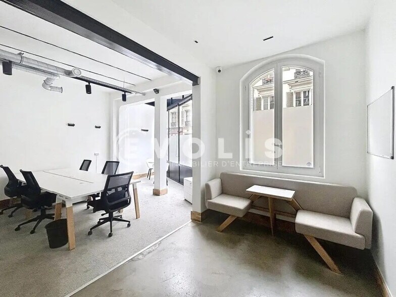 Office in Paris for lease - Interior Photo - Image 3 of 7
