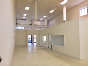 923-925 Northern Blvd, Great Neck, NY for sale Interior Photo- Image 2 of 2