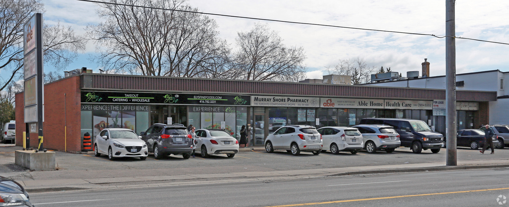 3537 Bathurst St, Toronto, ON for lease Primary Photo- Image 1 of 3