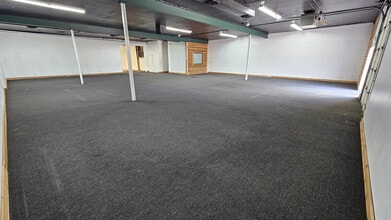 5010-5030 Acoma St, Denver, CO for lease Interior Photo- Image 2 of 9