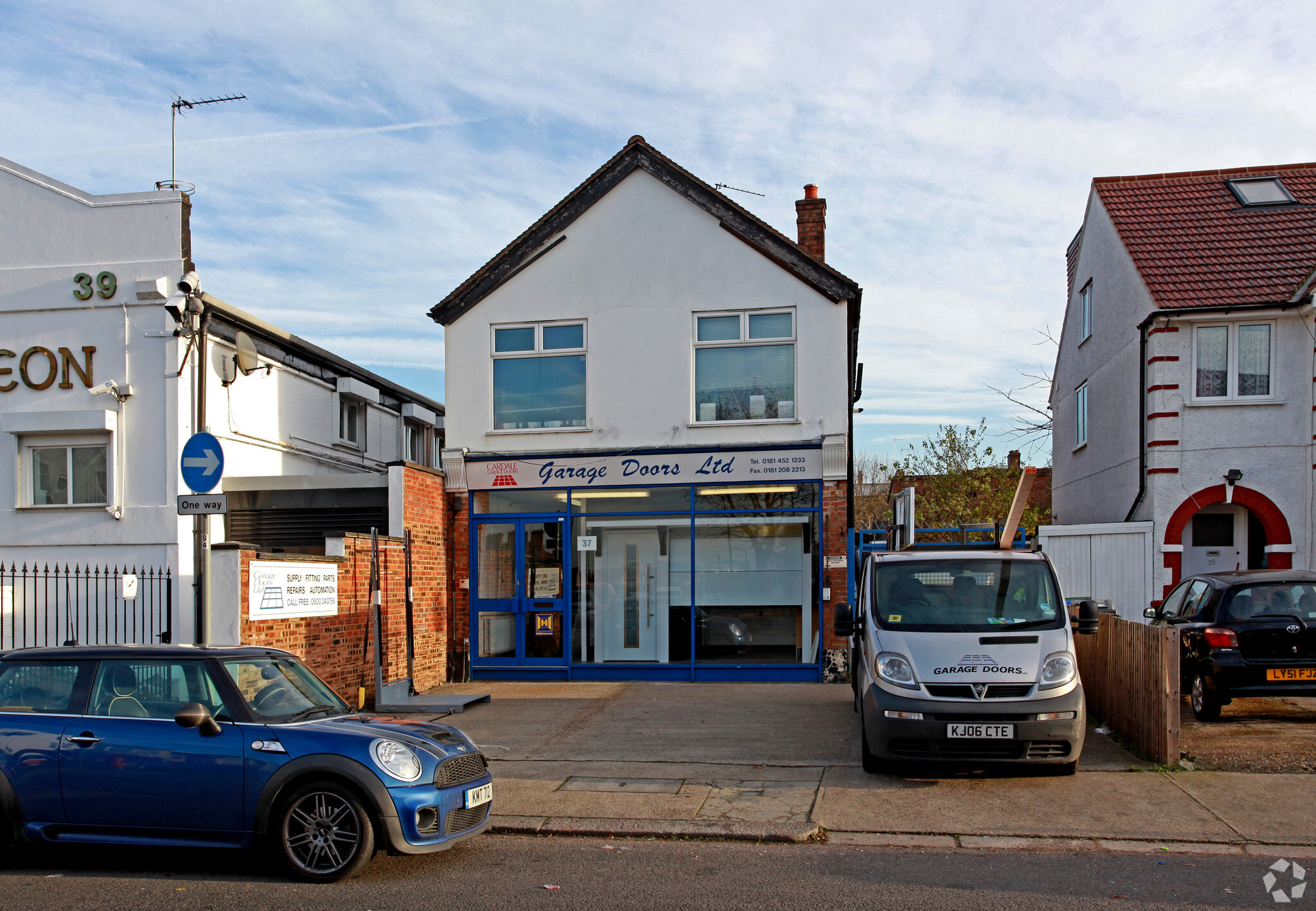 37 Waterloo Rd, London for sale Primary Photo- Image 1 of 1