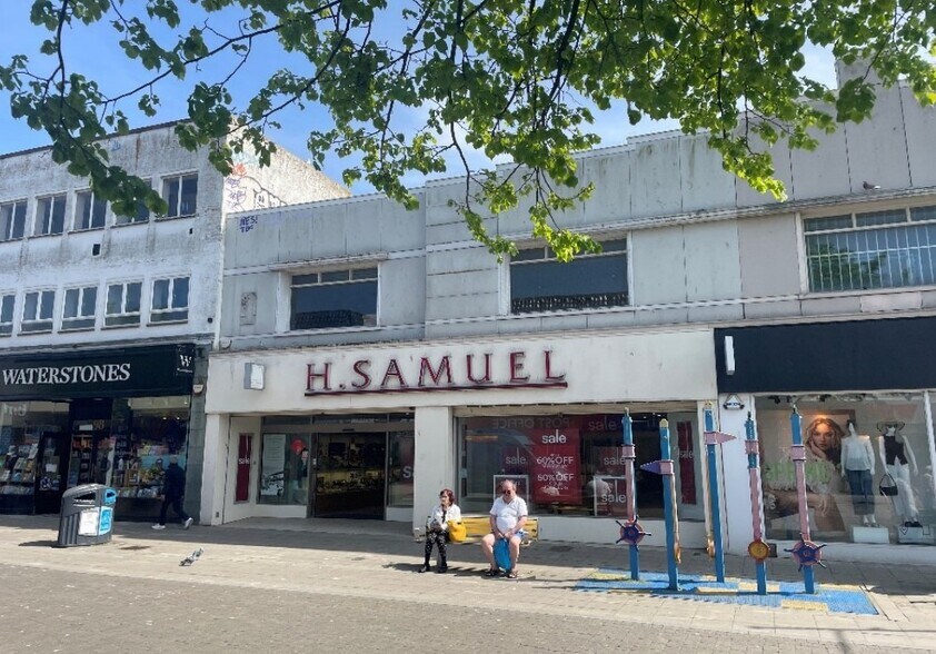 94-96 London Rd N, Lowestoft for lease - Primary Photo - Image 1 of 1