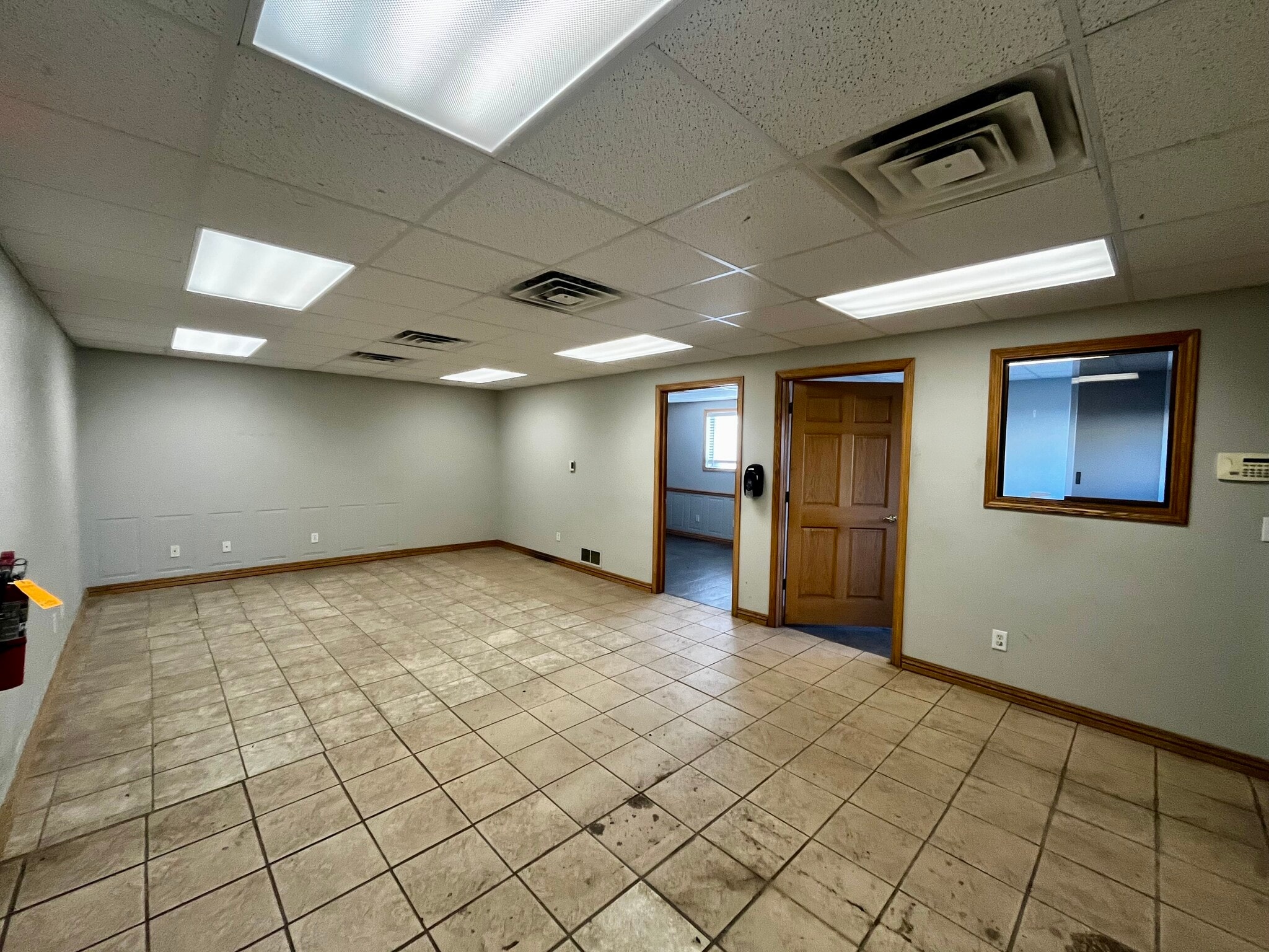 1750 Prospect Ct, Appleton, WI for lease Interior Photo- Image 1 of 3