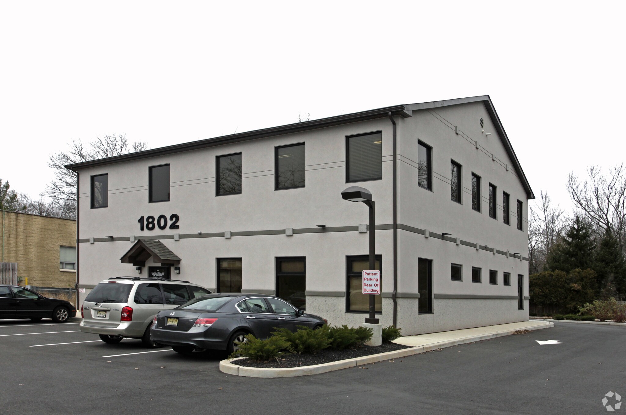 1802 Oak Tree Rd, Edison, NJ for sale Primary Photo- Image 1 of 1