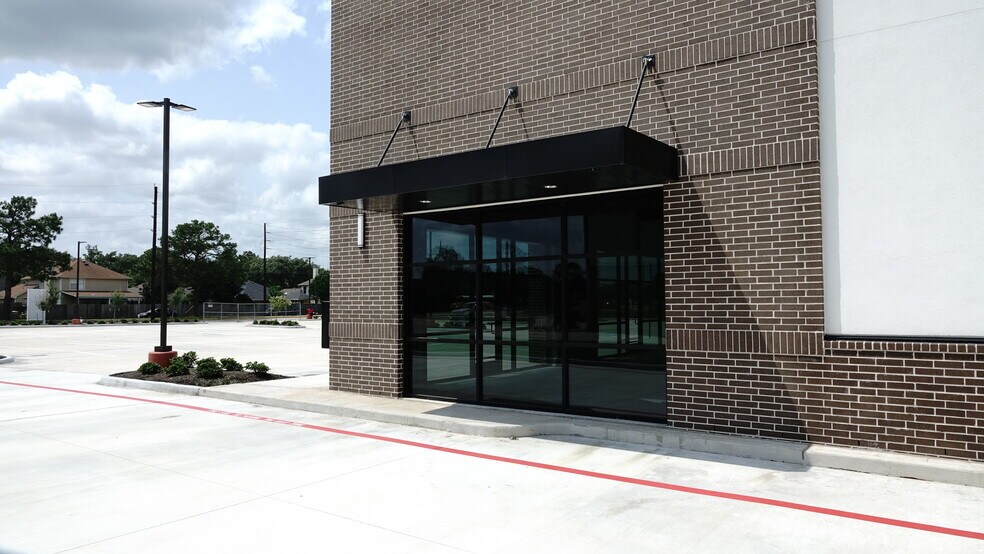 5350 Fry Road, Katy, TX for lease - Building Photo - Image 3 of 6