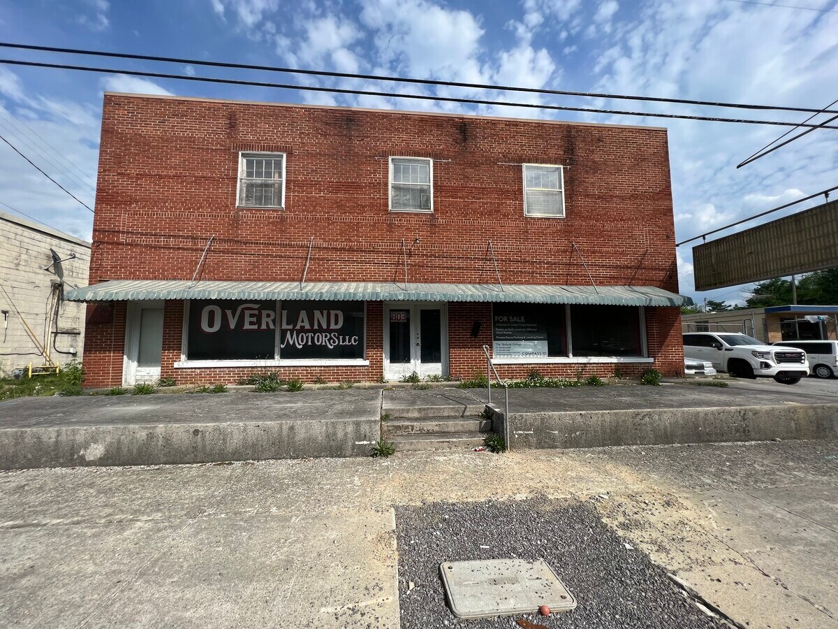 803 Mcarthur St, Manchester, TN 37355