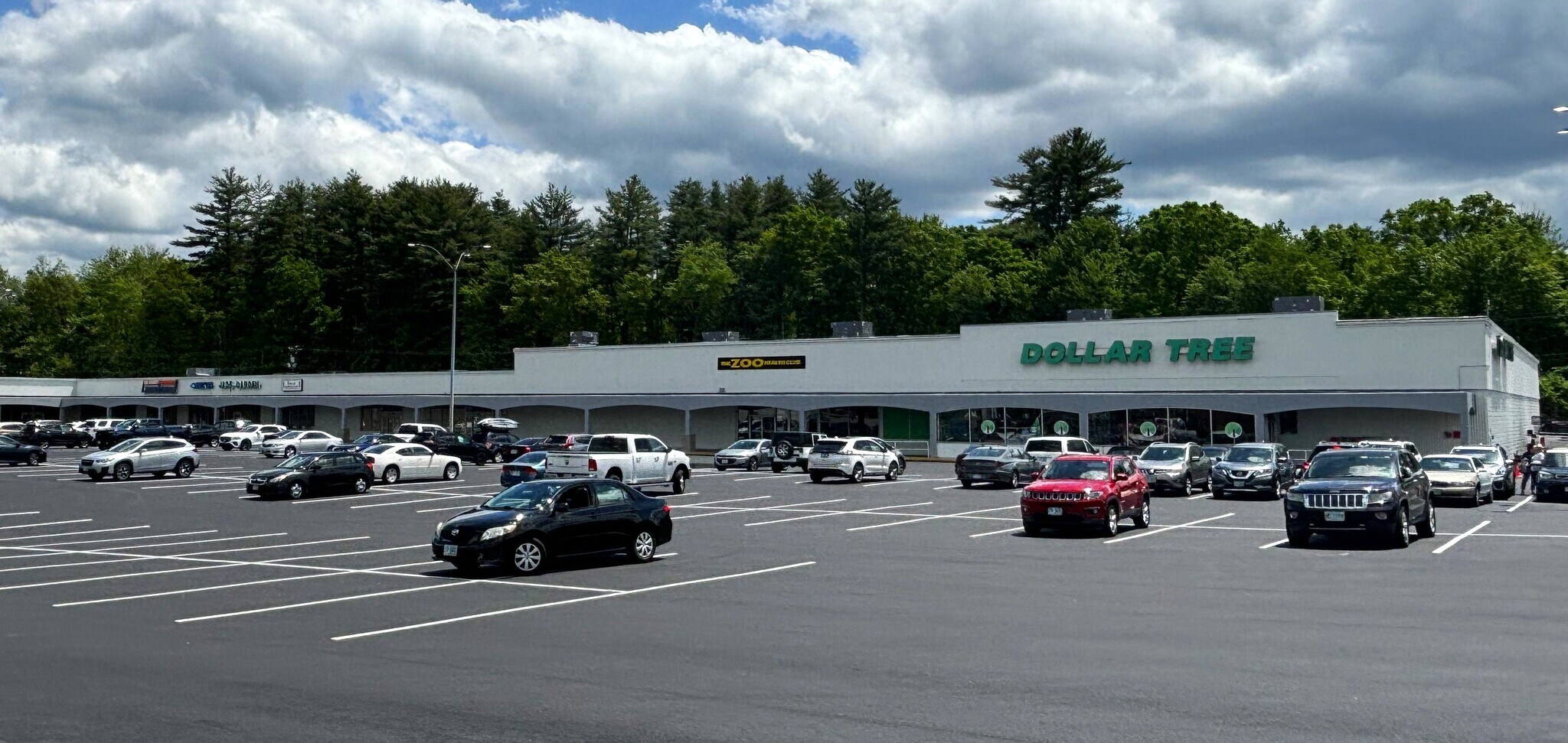 12671271 Hooksett Rd, Hooksett, NH 03106 Hooksett Center