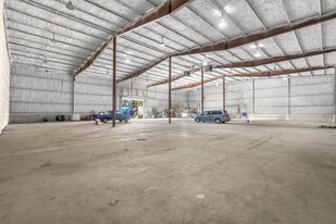 40 Oliver Ter, Shelton CT - Warehouse