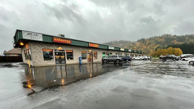 4503 Ocean Beach Hwy, Longview, WA for sale - Building Photo - Image 1 of 1