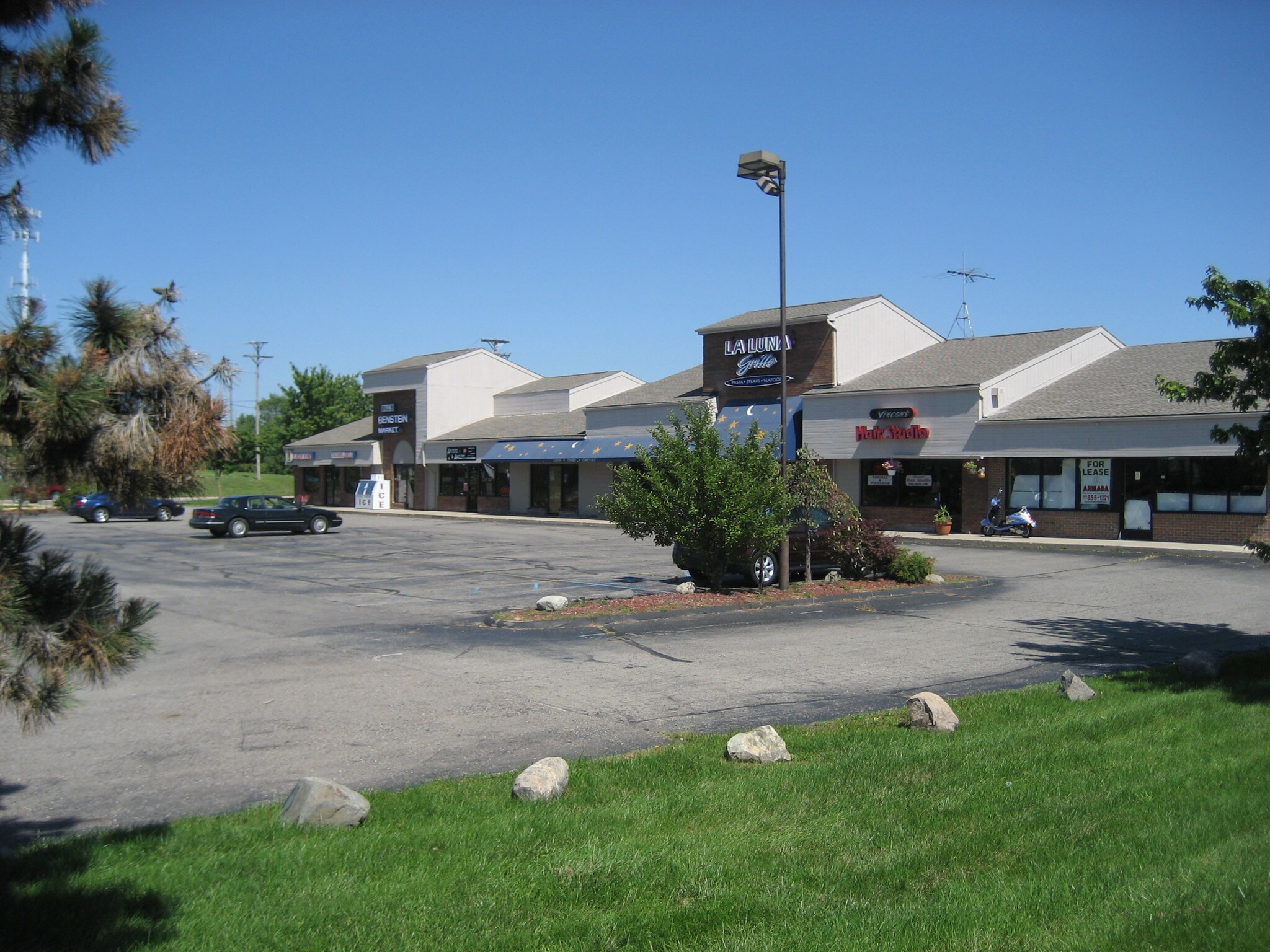 1050 Benstein Rd, Walled Lake, MI for sale Building Photo- Image 1 of 1