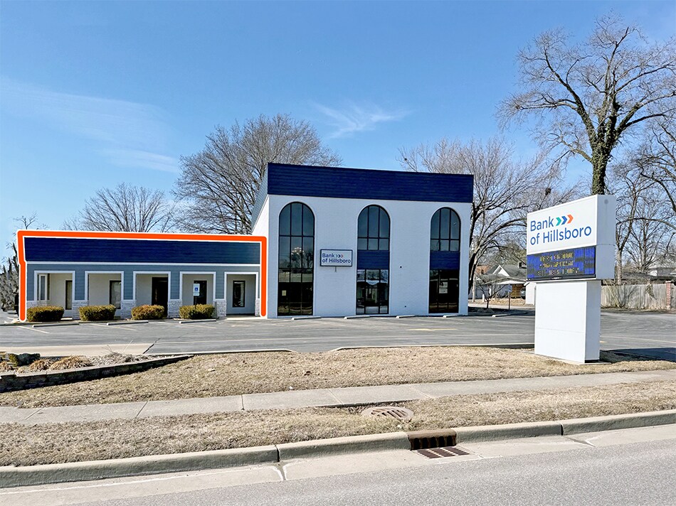 801 12th St, Carlyle, IL for lease Building Photo- Image 1 of 5