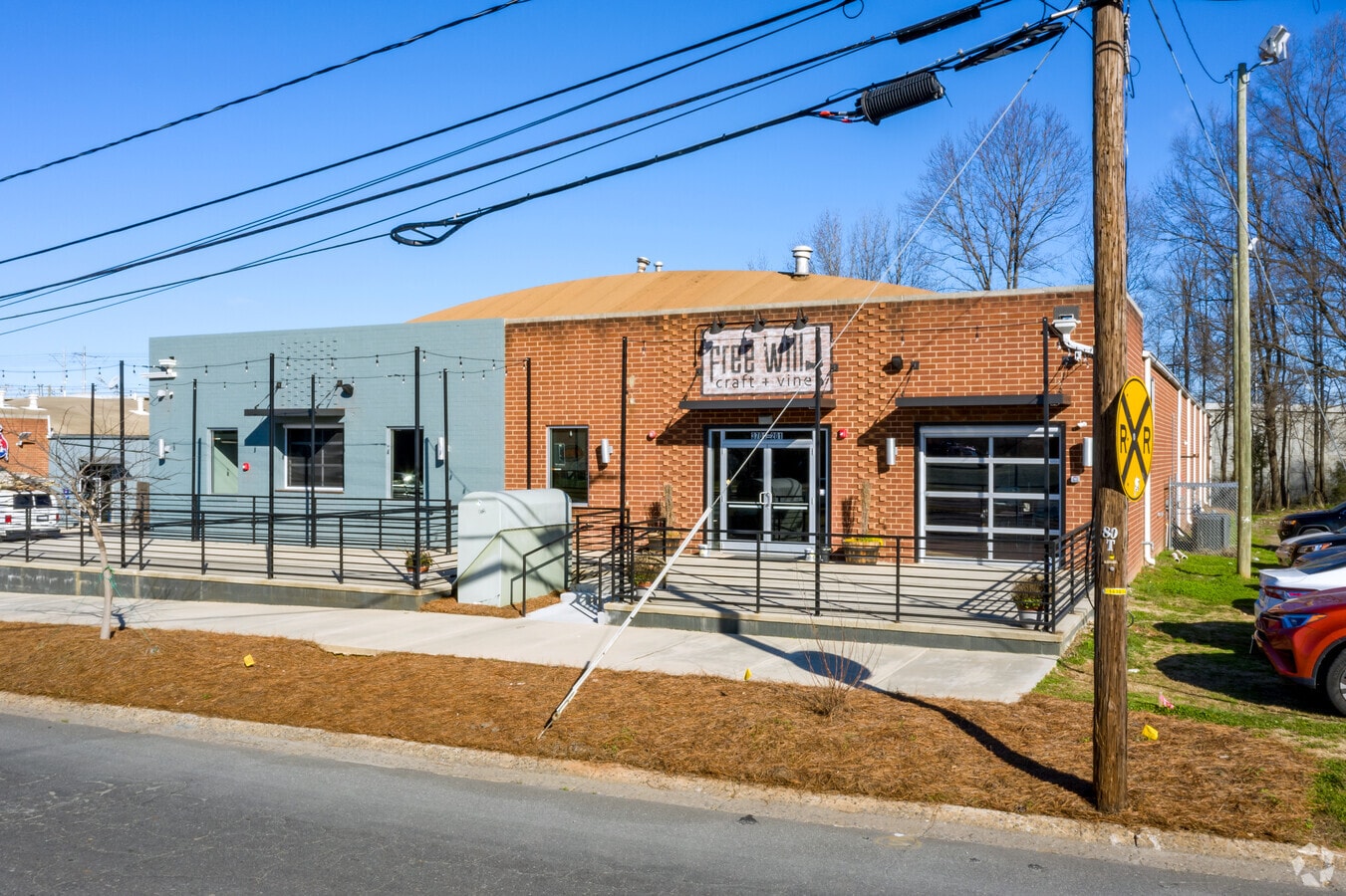 3701 N Davidson St, Charlotte, NC 28205