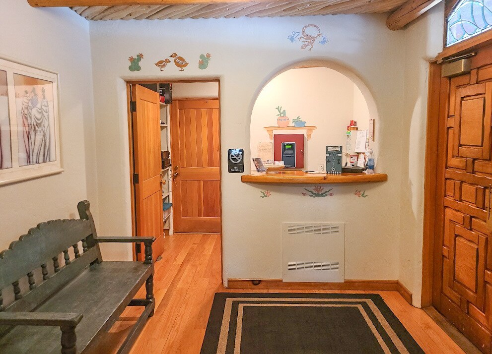 145 Main St, Minturn, CO 81645 Eagle River Inn