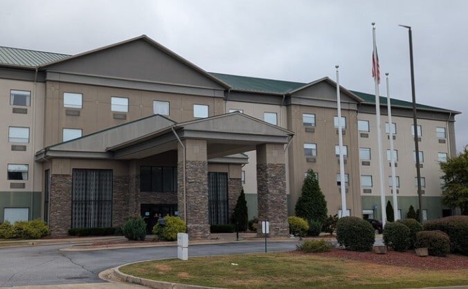 4027 Veterans Ct, Columbus, GA for sale - Building Photo - Image 3 of 4