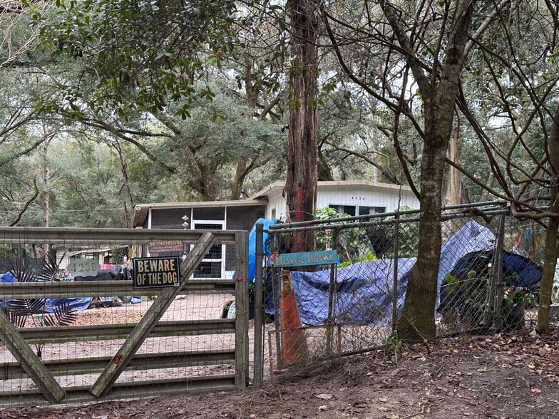 4355 Archer Trust portfolio of 5 properties for sale on LoopNet.com - Building Photo - Image 2 of 7