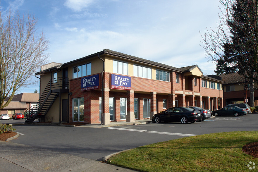 12000 SE Mill Plain Blvd, Vancouver, WA for sale - Building Photo - Image 2 of 8