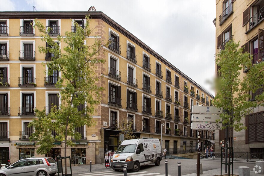 in Madrid, Madrid for sale - Primary Photo - Image 1 of 1