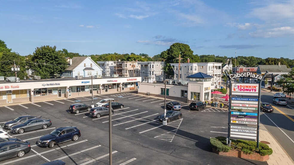 407-411 Cabot St, Beverly, MA for lease - Primary Photo - Image 1 of 25