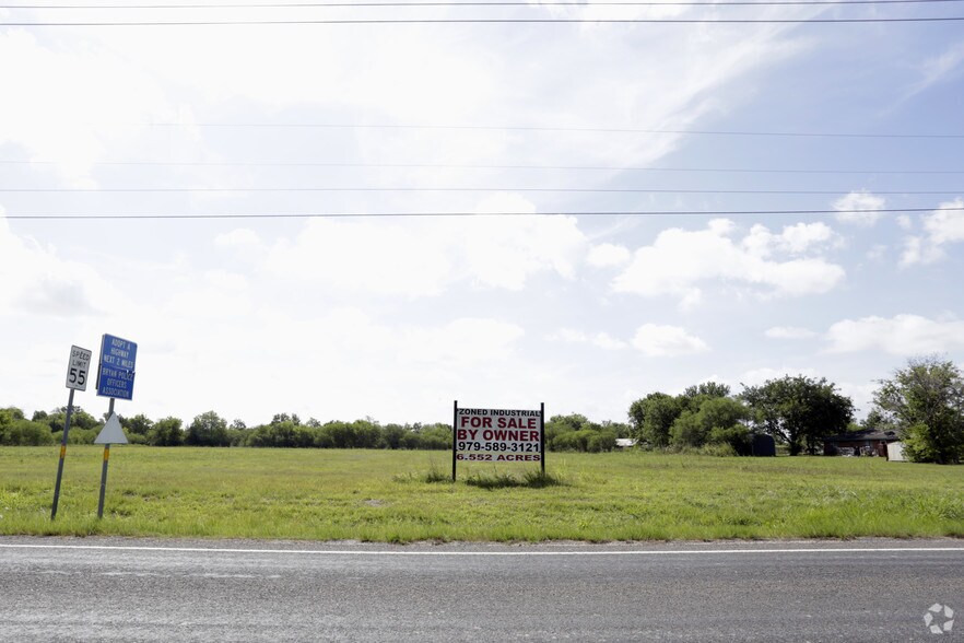 Clarks Ln, Bryan, TX for sale - Primary Photo - Image 1 of 1