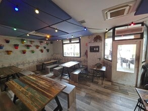 Retail in Barcelona, Barcelona for lease Typical Floor Plan- Image 2 of 16