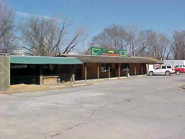 1201 Skyway Hwy, Atchison, KS for lease - Building Photo - Image 2 of 6