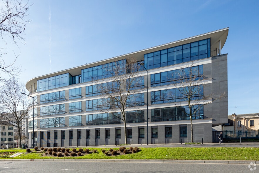 4 Rue Eugène Renault, Maisons-Alfort for lease - Building Photo - Image 2 of 2