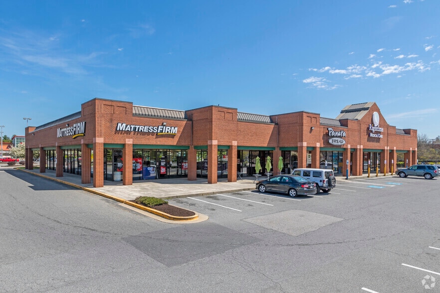 8125 Ritchie Hwy, Pasadena, MD for sale - Building Photo - Image 1 of 1