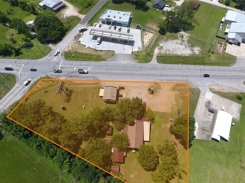 26091 Tx-105, Montgomery, TX for sale - Building Photo - Image 1 of 1