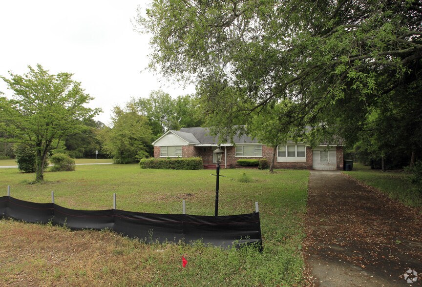 3575 N Highway 17, Mount Pleasant, SC 29466