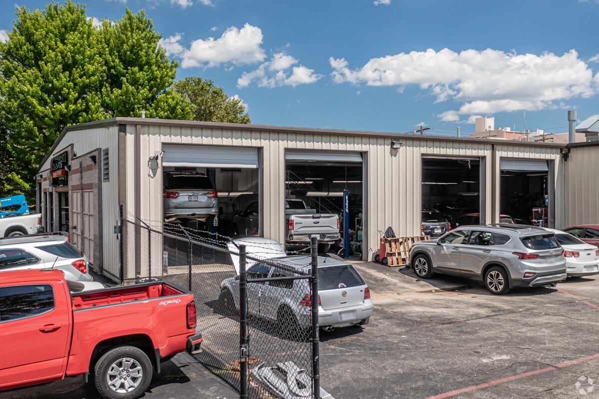 502 W Walnut St, Springfield, MO for sale Building Photo- Image 1 of 1